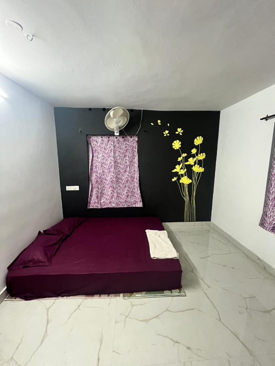 Hotel Eleven Eleven à Varkala Extérieur photo